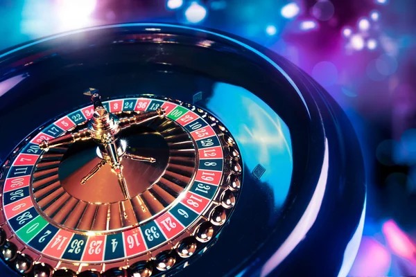 oke88 live-dealer table interface on mobile showing blackjack game with multi-camera feed